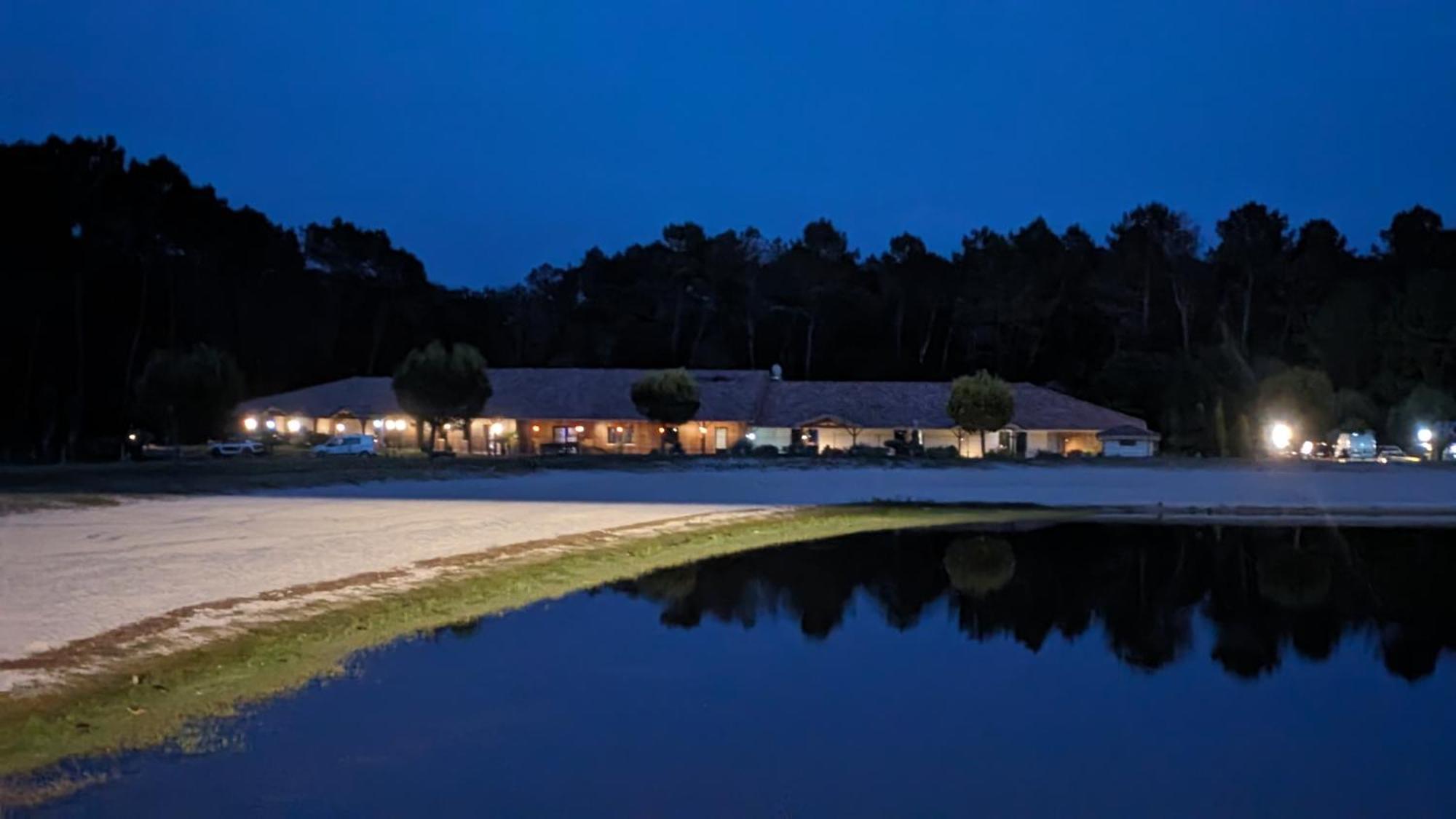 L'Hotel Du Lac 카스텔잘루 외부 사진