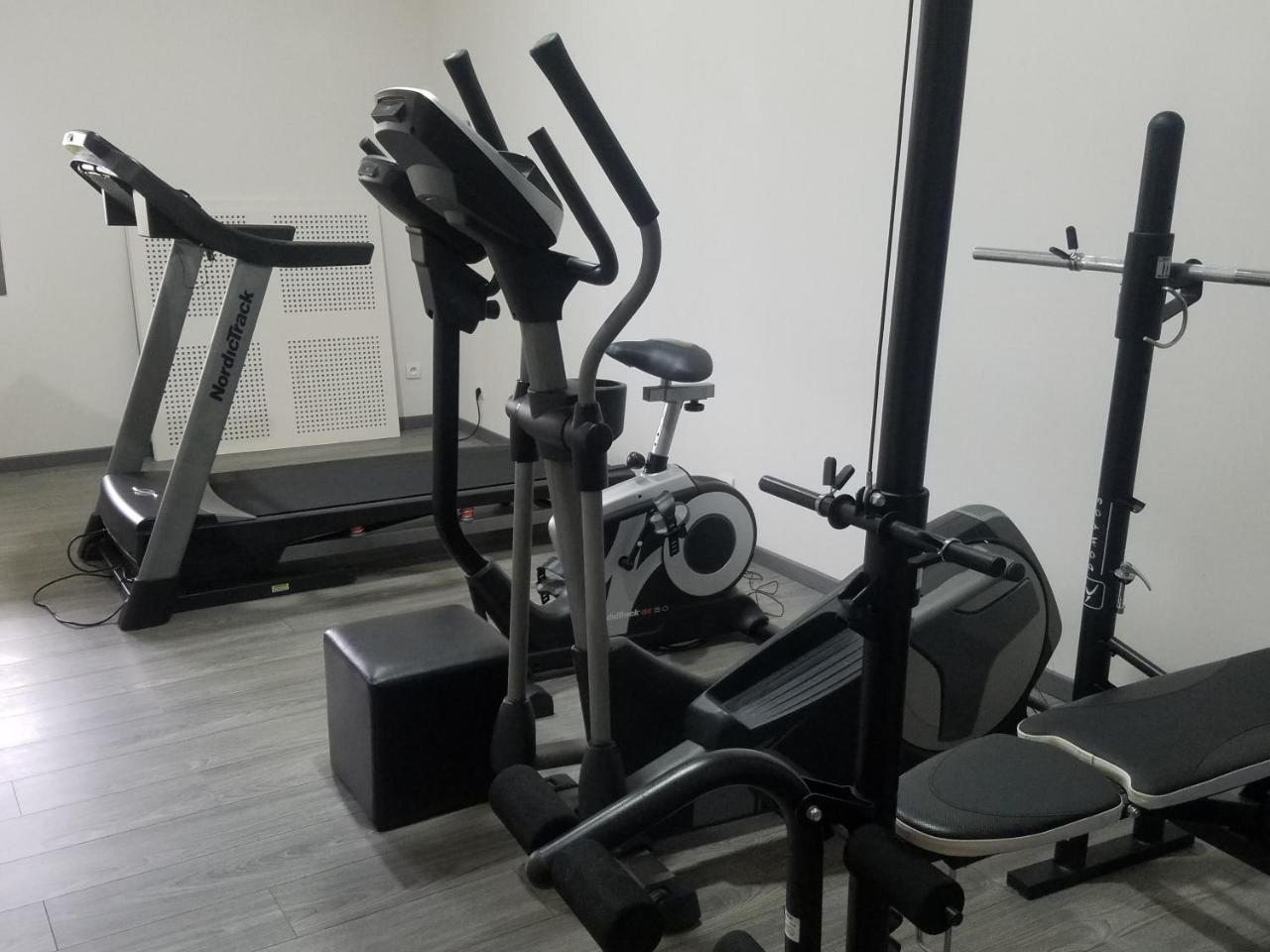 L'Hotel Du Lac 카스텔잘루 외부 사진